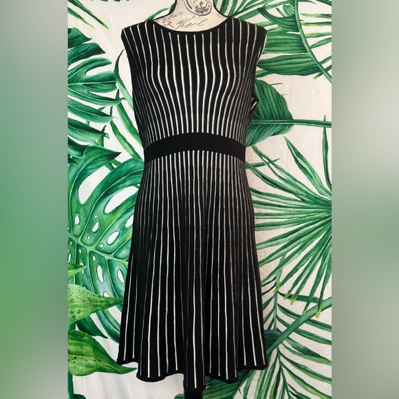 Calvin Klein Dresses & Skirts - Calvin Klein Medium Black White Vertical Stripe Office Work Knit Stretchy Dress